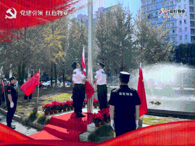 我的电脑上是台式电脑 有一个无线网卡 在网上搜的弄了一个无线网络连接 做了一个WIFI的热点 可是手机搜到是